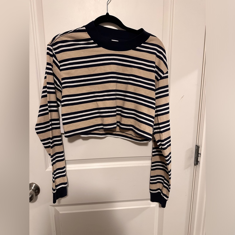 TNA cropped sweater from Aritzia